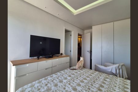 Apartamento à venda com 242m², 4 quartos e 3 vagasSuíte 2