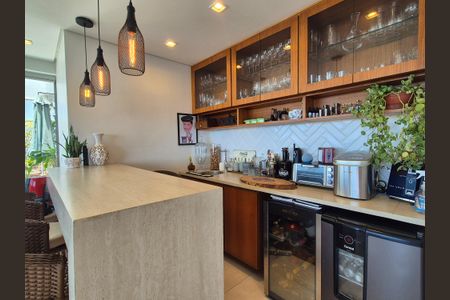 Apartamento à venda com 242m², 4 quartos e 3 vagasSala