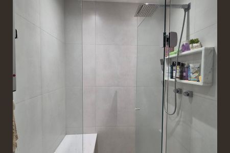 Apartamento à venda com 242m², 4 quartos e 3 vagas Banheiro suite 1