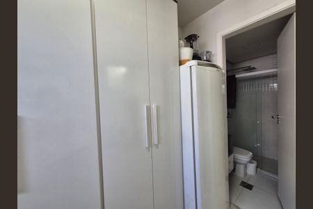 Apartamento à venda com 242m², 4 quartos e 3 vagasQuarto de Serviço 