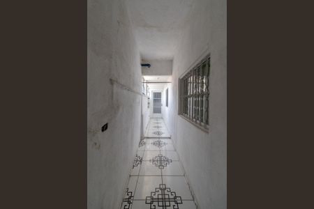 Casa à venda com 150m², 3 quartos e 2 vagasCorredor