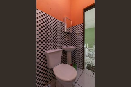 Casa à venda com 150m², 3 quartos e 2 vagasBanheiro