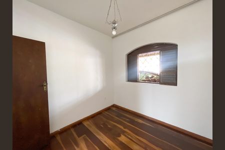 Casa para alugar com 3 quartos, 100m² em Santa Cruz Industrial, Contagem