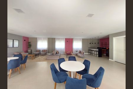 Apartamento para alugar com 34m², 2 quartos e sem vaga Apartamento para alugar com 34m², 2 quartos e sem vagaÁrea comum - Salão de Festas