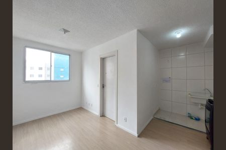 Sala de apartamento à venda com 2 quartos, 34m² em Usina Piratininga, São Paulo