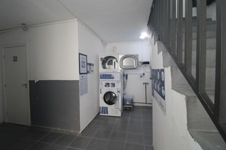 Apartamento à venda com 44m², 2 quartos e sem vagaÁrea comum / lavanderia