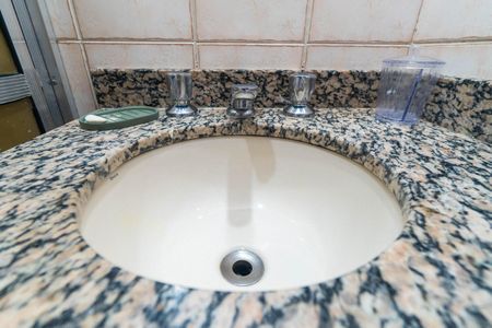 Apartamento para alugar com 71m², 3 quartos e 2 vagas Apartamento para alugar com 71m², 3 quartos e 2 vagasBanheiro Social