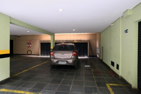 Apartamento à venda com 178m², 3 quartos e 3 vagas Apartamento à venda com 178m², 3 quartos e 3 vagasGaragem