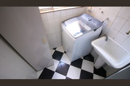 Apartamento à venda com 72m², 3 quartos e 1 vaga Apartamento à venda com 72m², 3 quartos e 1 vagaÁrea de Serviço