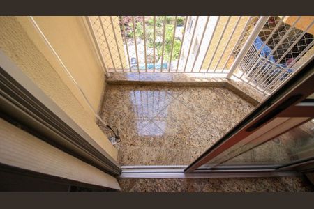 Apartamento à venda com 72m², 3 quartos e 1 vaga Apartamento à venda com 72m², 3 quartos e 1 vagaVaranda da Sala