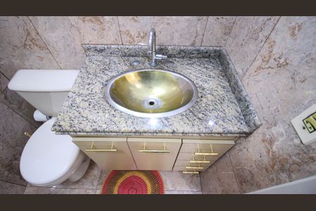 Apartamento à venda com 72m², 3 quartos e 1 vaga Apartamento à venda com 72m², 3 quartos e 1 vagaBanheiro