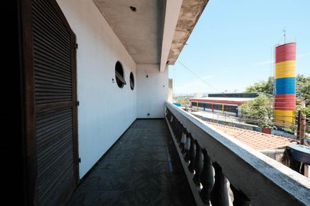 Casa para alugar com 270m², 3 quartos e 5 vagasSuíte