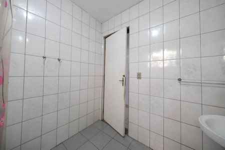 Casa para alugar com 270m², 3 quartos e 5 vagasBanheiro