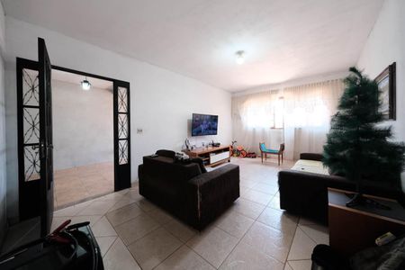 Sala de casa para alugar com 3 quartos, 270m² em Jardim Danfer, São Paulo