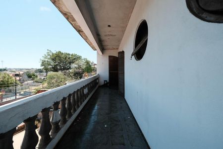 Casa para alugar com 270m², 3 quartos e 5 vagasSuíte