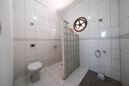 Casa para alugar com 270m², 3 quartos e 5 vagasSuíte