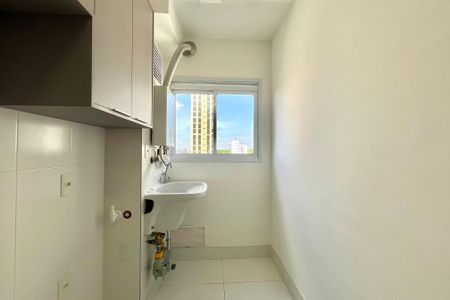 Apartamento para alugar com 64m², 2 quartos e 1 vagaÁrea de Serviço