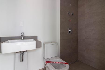 Apartamento à venda com 87m², 1 quarto e 2 vagasBanheiro