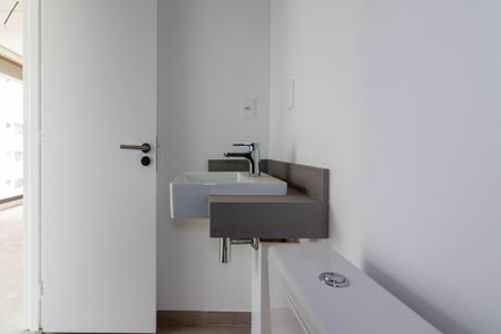 Apartamento à venda com 87m², 1 quarto e 2 vagasBanheiro