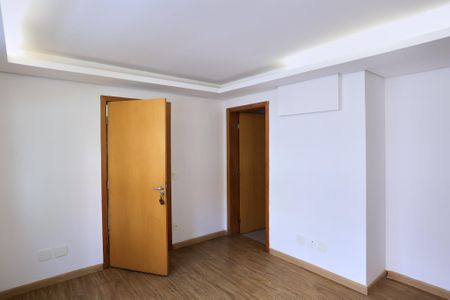 Apartamento à venda com 2 quartos, 55m² em Funcionários, Belo Horizonte