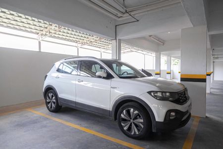 Apartamento para alugar com 70m², 2 quartos e 2 vagasGaragem