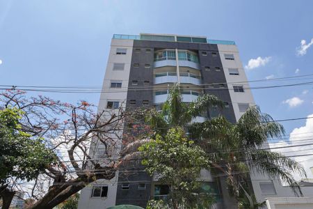 Apartamento para alugar com 70m², 2 quartos e 2 vagasFachada