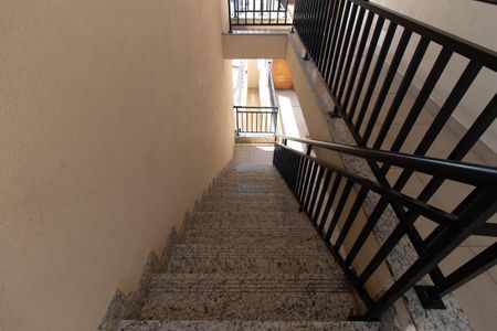 Apartamento para alugar com 32m², 1 quarto e sem vagaEscada