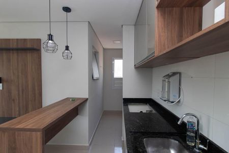 Cozinha e Área de Serviço de apartamento para alugar com 1 quarto, 32m² em Vila Nivi, São Paulo