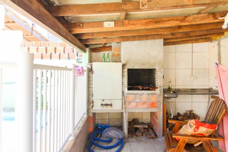 Casa à venda com 244m², 2 quartos e 3 vagasÁrea externa