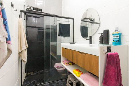 Casa à venda com 244m², 2 quartos e 3 vagasBanheiro