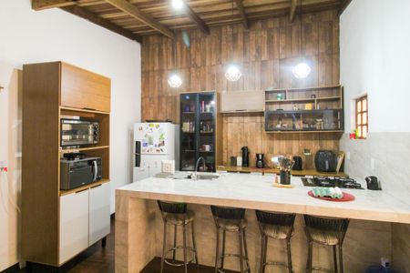 Casa à venda com 244m², 2 quartos e 3 vagasCozinha