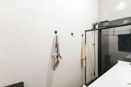 Casa à venda com 244m², 2 quartos e 3 vagasBanheiro