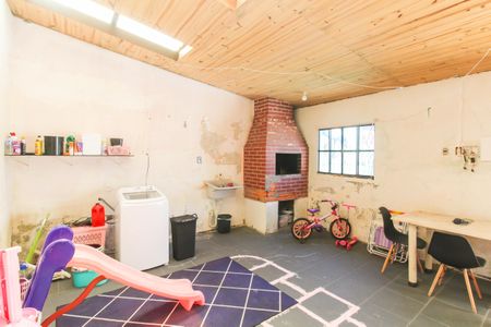 Casa à venda com 244m², 2 quartos e 3 vagasÁrea de Serviço