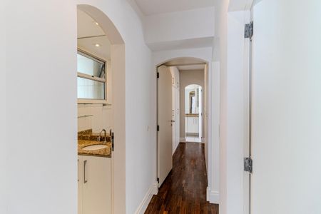 Apartamento à venda com 110m², 3 quartos e 2 vagasCorredor