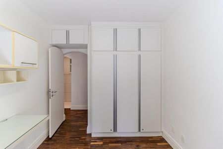 Apartamento à venda com 110m², 3 quartos e 2 vagasQuarto 2