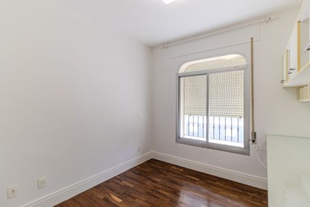 Apartamento à venda com 110m², 3 quartos e 2 vagasQuarto 2