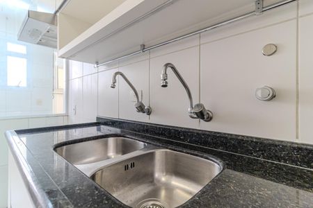 Apartamento à venda com 110m², 3 quartos e 2 vagasCozinha