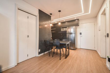 Sala de apartamento para alugar com 1 quarto, 34m² em Santo Amaro, São Paulo