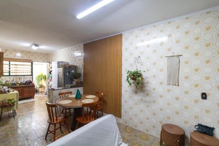 Casa à venda com 141m², 2 quartos e 2 vagas Casa à venda com 141m², 2 quartos e 2 vagasSala 02