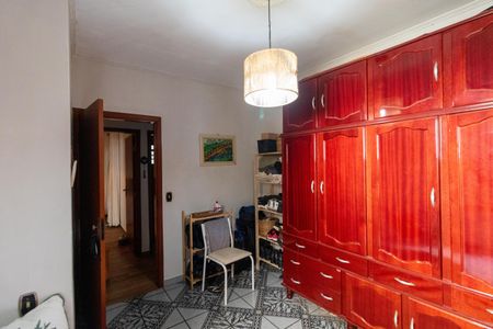 Casa à venda com 141m², 2 quartos e 2 vagas Casa à venda com 141m², 2 quartos e 2 vagasQuarto