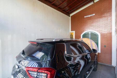 Casa à venda com 141m², 2 quartos e 2 vagas Casa à venda com 141m², 2 quartos e 2 vagasGaragem