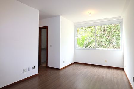 Sala de apartamento para alugar com 1 quarto, 51m² em Petrópolis, Porto Alegre