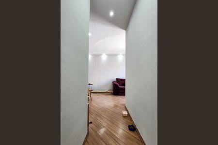 Apartamento à venda com 64m², 3 quartos e 1 vaga Apartamento à venda com 64m², 3 quartos e 1 vagaCorredor