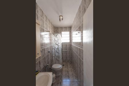 Casa para alugar com 155m², 3 quartos e 2 vagas Casa para alugar com 155m², 3 quartos e 2 vagasBanheiro da Suíte