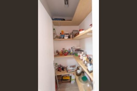 Casa para alugar com 155m², 3 quartos e 2 vagas Casa para alugar com 155m², 3 quartos e 2 vagasDespensa