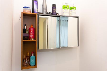 Apartamento para alugar com 37m², 2 quartos e sem vaga Apartamento para alugar com 37m², 2 quartos e sem vagaBanheiro