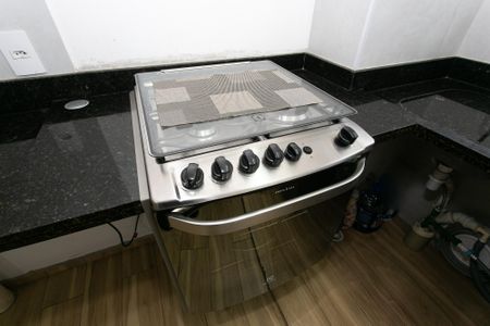 Apartamento para alugar com 37m², 2 quartos e sem vaga Apartamento para alugar com 37m², 2 quartos e sem vagaCozinha - Fogão