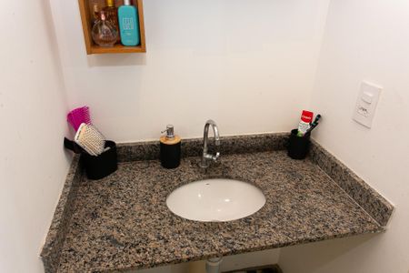 Apartamento para alugar com 37m², 2 quartos e sem vaga Apartamento para alugar com 37m², 2 quartos e sem vagaBanheiro