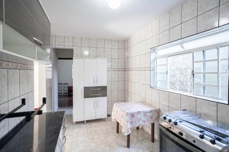 Casa à venda com 300m², 3 quartos e 7 vagas Casa à venda com 300m², 3 quartos e 7 vagasCozinha