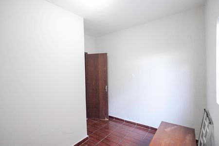 Casa à venda com 300m², 3 quartos e 7 vagas Casa à venda com 300m², 3 quartos e 7 vagasQuarto 3